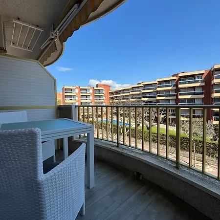 Estudio Renovado En Primera Linea De Mar Appartement *